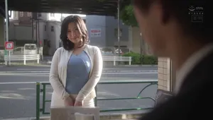 ông xã yếu không làm lên đỉnh, vợ lên mạng tìm trai trẻ địt khỏe